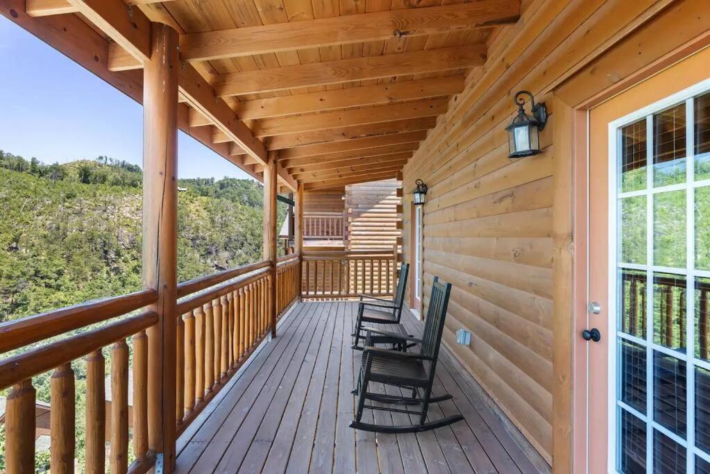 Heated Pool Hot Tub Game Room Mountain Views Sevierville Exterior photo