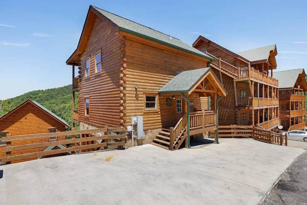 Heated Pool Hot Tub Game Room Mountain Views Sevierville Exterior photo